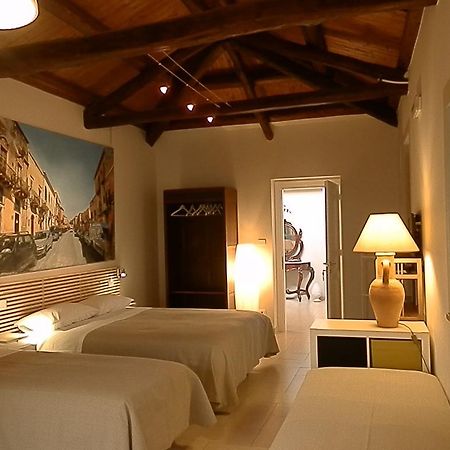 B&B Re Umberto Milazzo Exterior photo