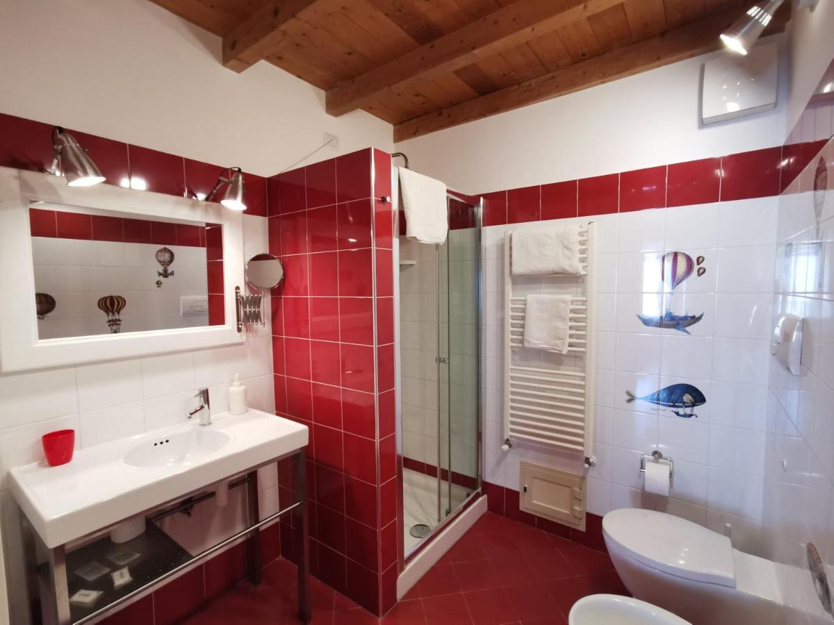 B&B Re Umberto Milazzo Exterior photo
